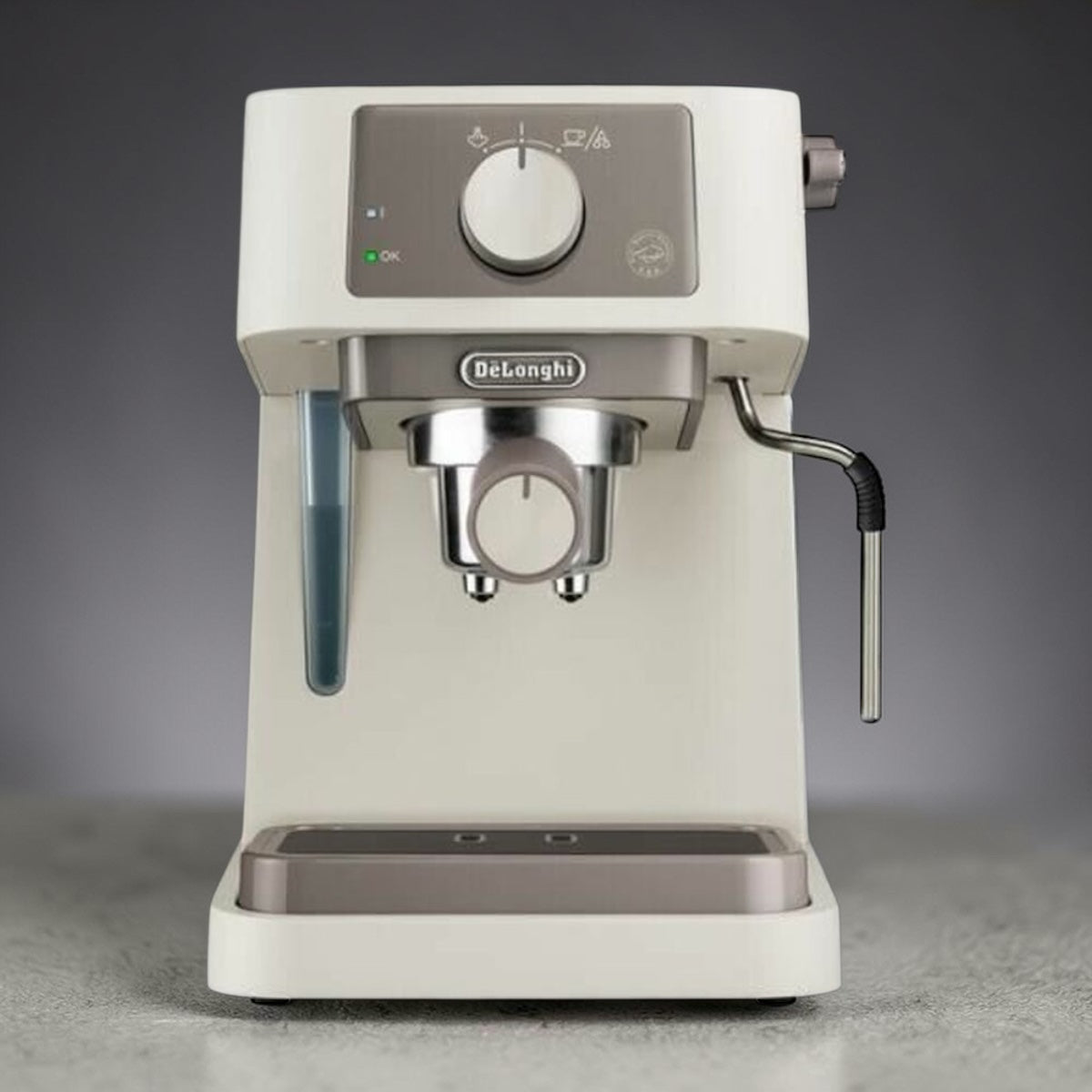 De’Longhi Espressomaschine in Cremefarbe mit Dampfdüse und Wassertank, kompakte Kaffeemaschine für Espresso und Cappuccino zu Hause.
