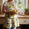 Damen-Schürze Lemon Linen mit Rüschen | Enhance the original product photo without changing its content or composition.