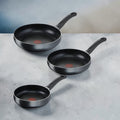 Tefal EASY COOK Pfannenset mit drei Antihaft Bratpfannen aus Aluminium in verschiedenen Größen für Induktionsherd
