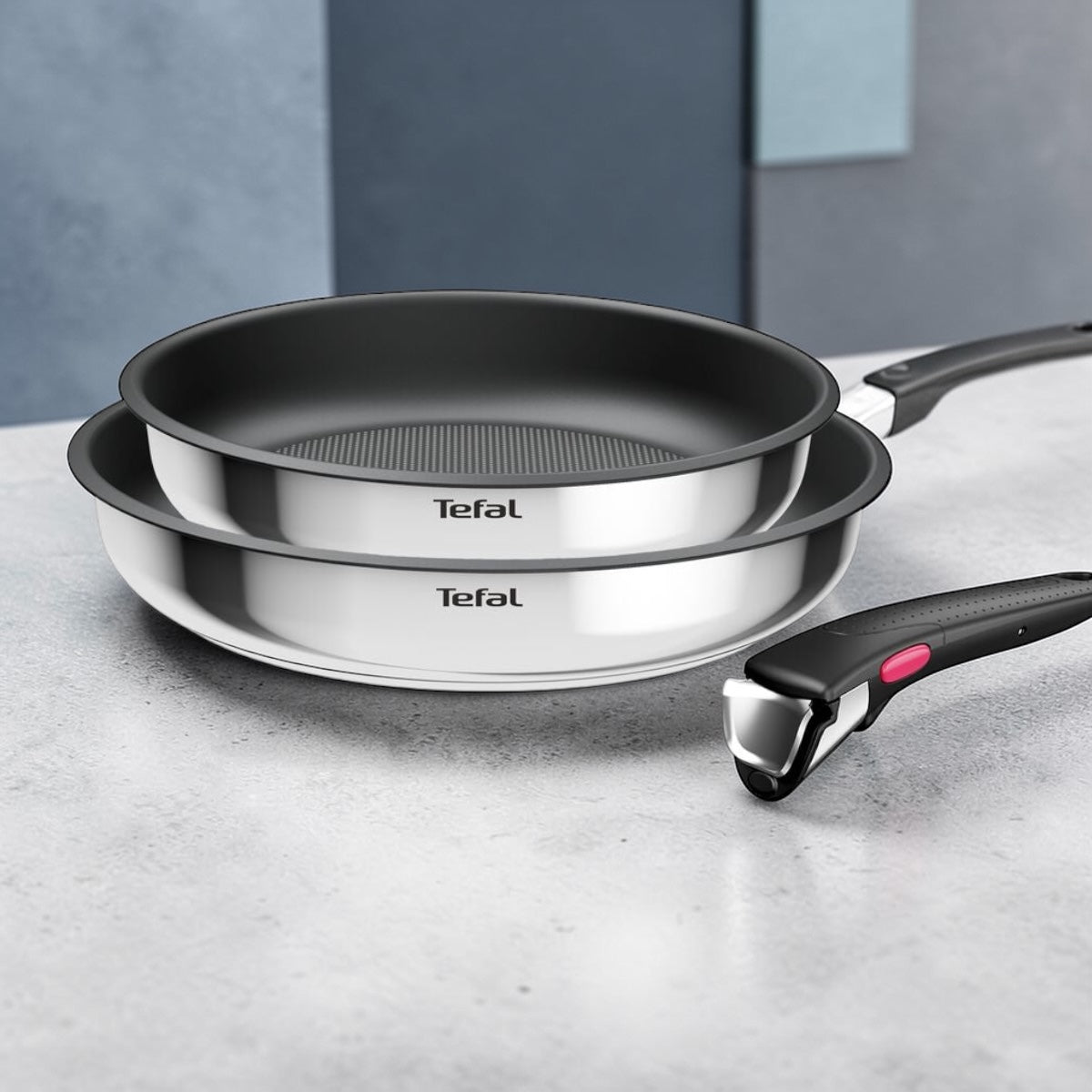 Tefal Pfannenset aus Aluminium mit Antihaftbeschichtung und abnehmbarem Griff für modernes Kochen