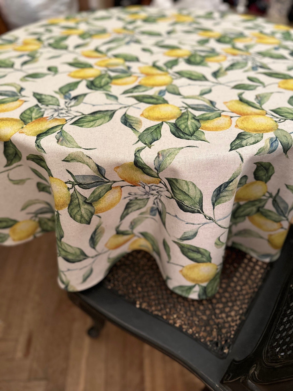 Runde Tischdecke Lemon Linen aus Baumwolle & Leinen – Originalansicht 2