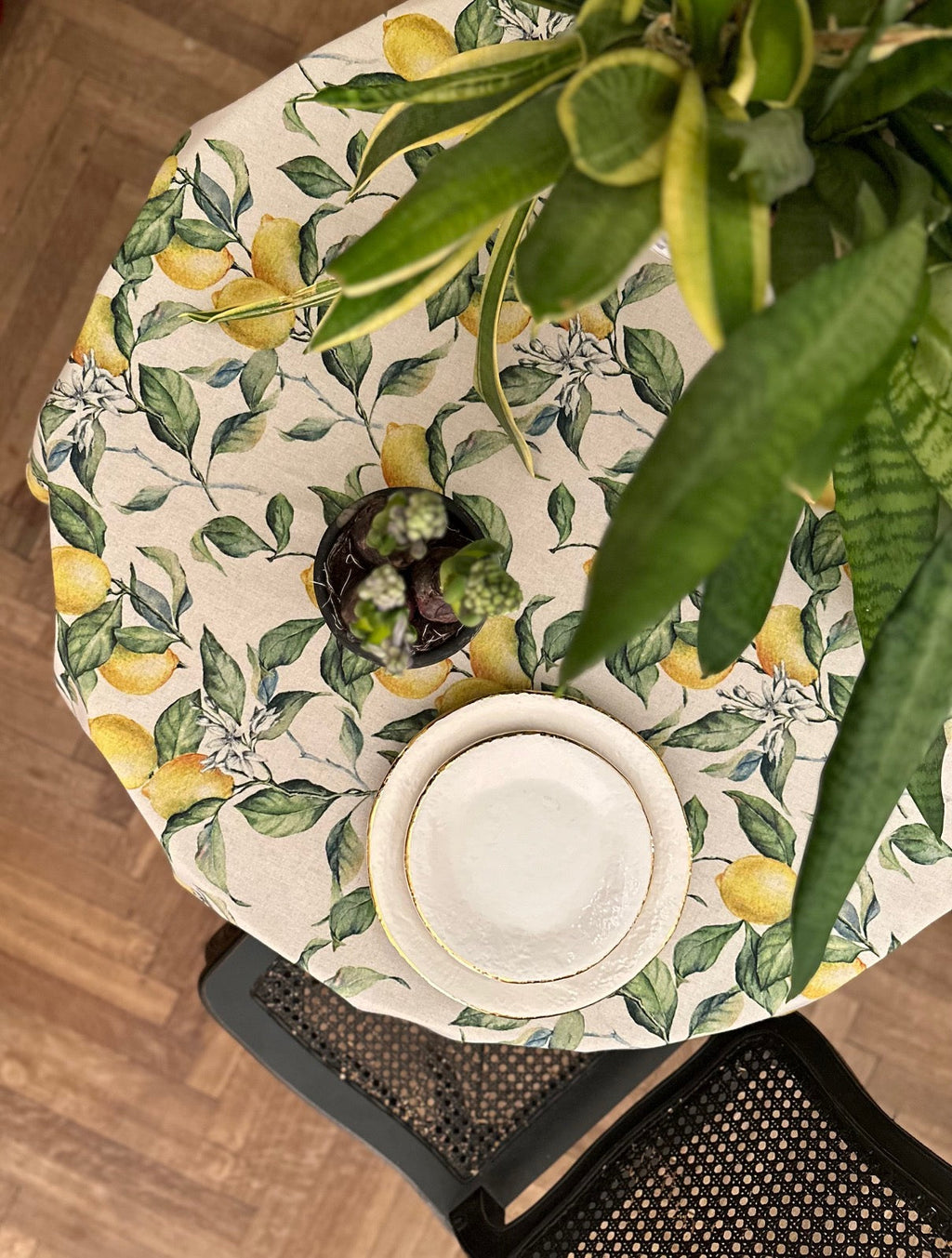 Runde Tischdecke Lemon Linen aus Baumwolle & Leinen – Originalansicht 3