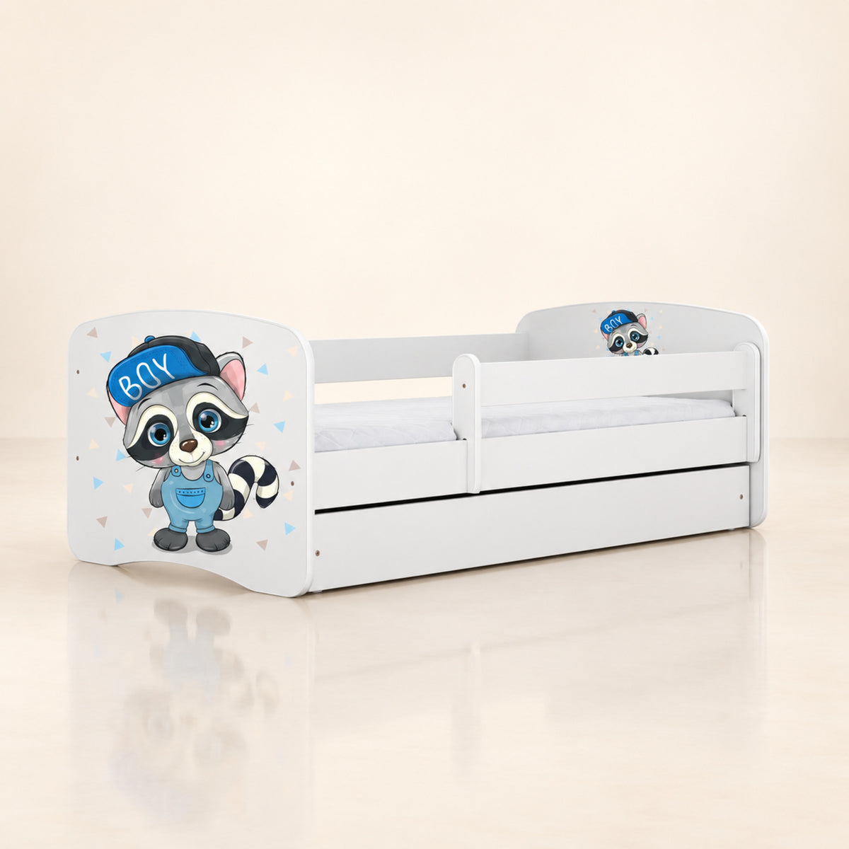 Babydreams Kinderbett – Waschbär – Premium Produktansicht auf hellem Hintergrund