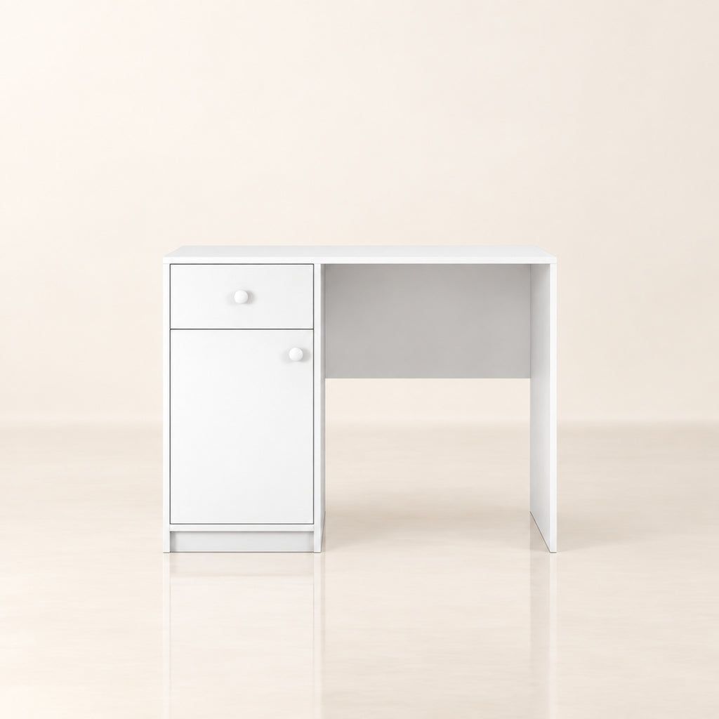 Babydreams Schreibtisch – Premium Produktansicht auf hellem Hintergrund