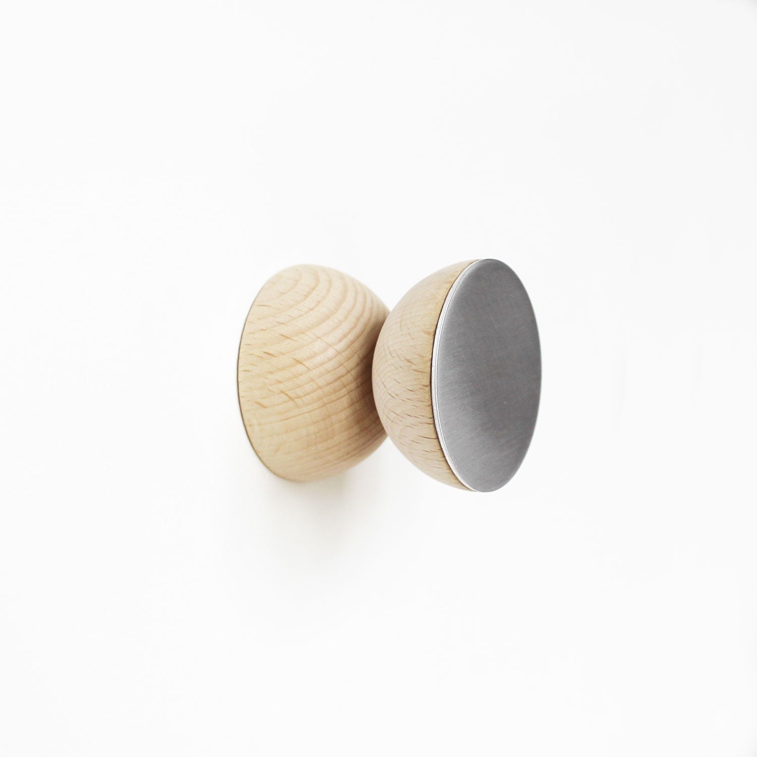 Wandhaken aus Buchenholz & Aluminium – Originalansicht 4