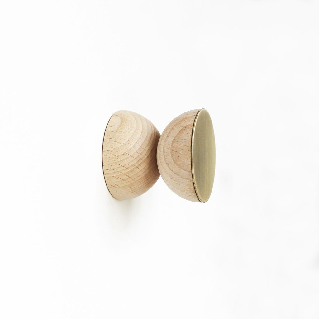 Wandhaken aus Buchenholz & Messing – Originalansicht 3