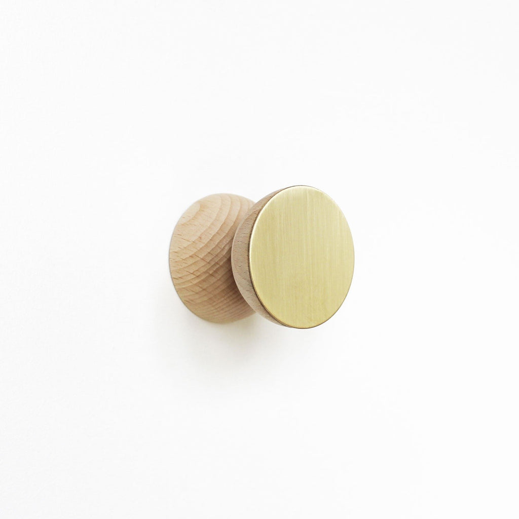 Wandhaken aus Buchenholz & Messing – Originalansicht 1