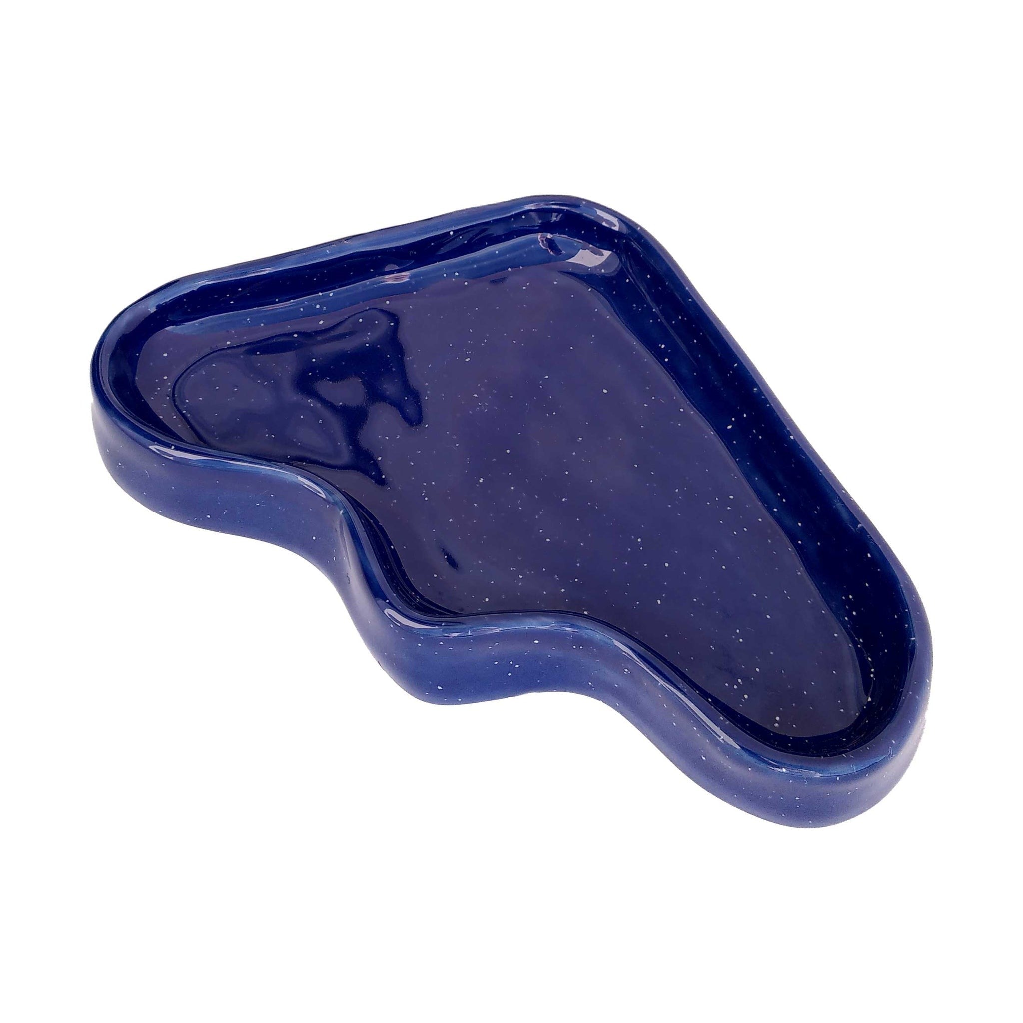 Blaue Keramik-Ablageschale Wave in dreieckiger Form – Originalansicht