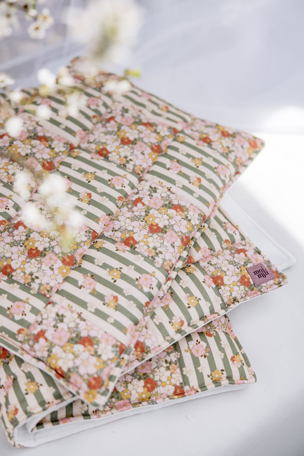 Patchworkdecke mit Kissen Grüner Garten, Klein – Ansicht 2 | Elena Home Living