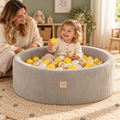 Plush Nest Cord-Bällebad Beige – 200 Bälle in Perlmutt/Gelb/Gold – Premium-Ambiente