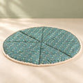 Minicamp Spielmatte mit Baumwollfransen – Floral Green, 115 cm