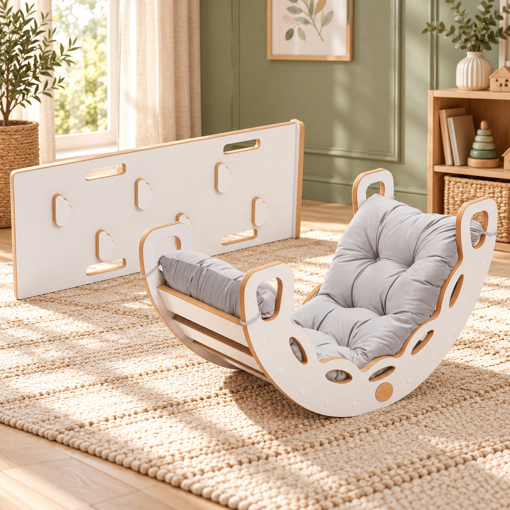 Plush Nest Small Rocker 4-in-1 mit Rutsche & Kissen – Weiß/Grau