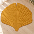 Ginkgo-Spielmatte aus Bio-Baumwolle – Gelb – Premium Produktansicht auf hellem Holzboden