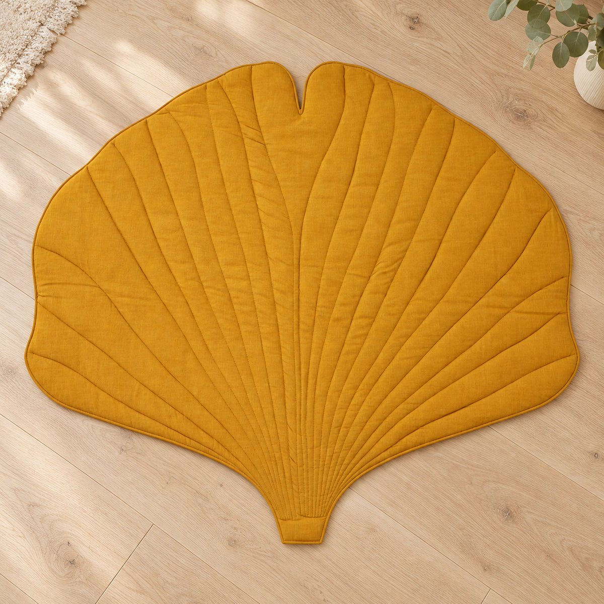 Ginkgo-Spielmatte aus Bio-Baumwolle – Mango – Premium Produktfoto 2048 × 2048