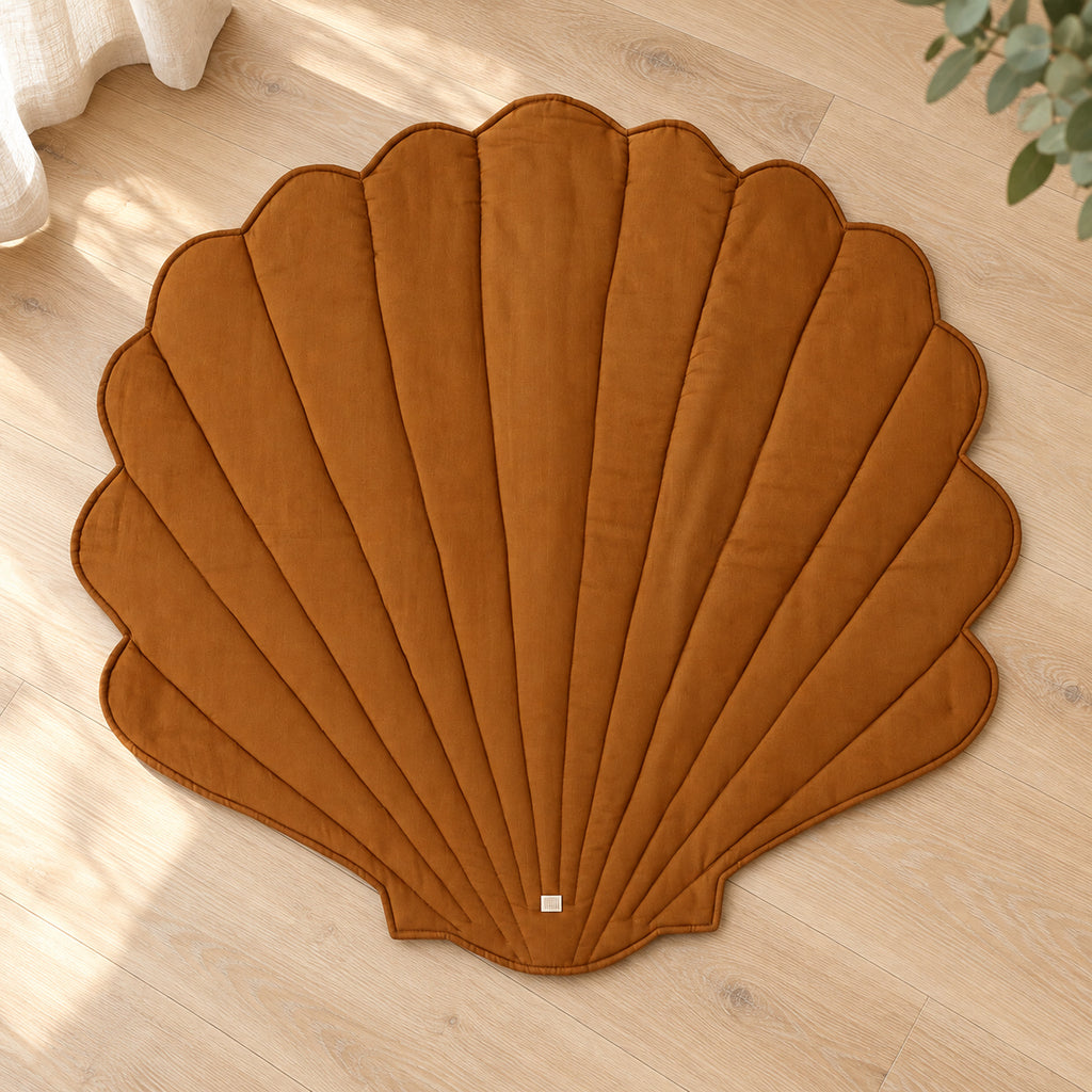 Muschel-Spielmatte aus Bio-Baumwolle – Karamell – Premium Produktfoto 2048 × 2048