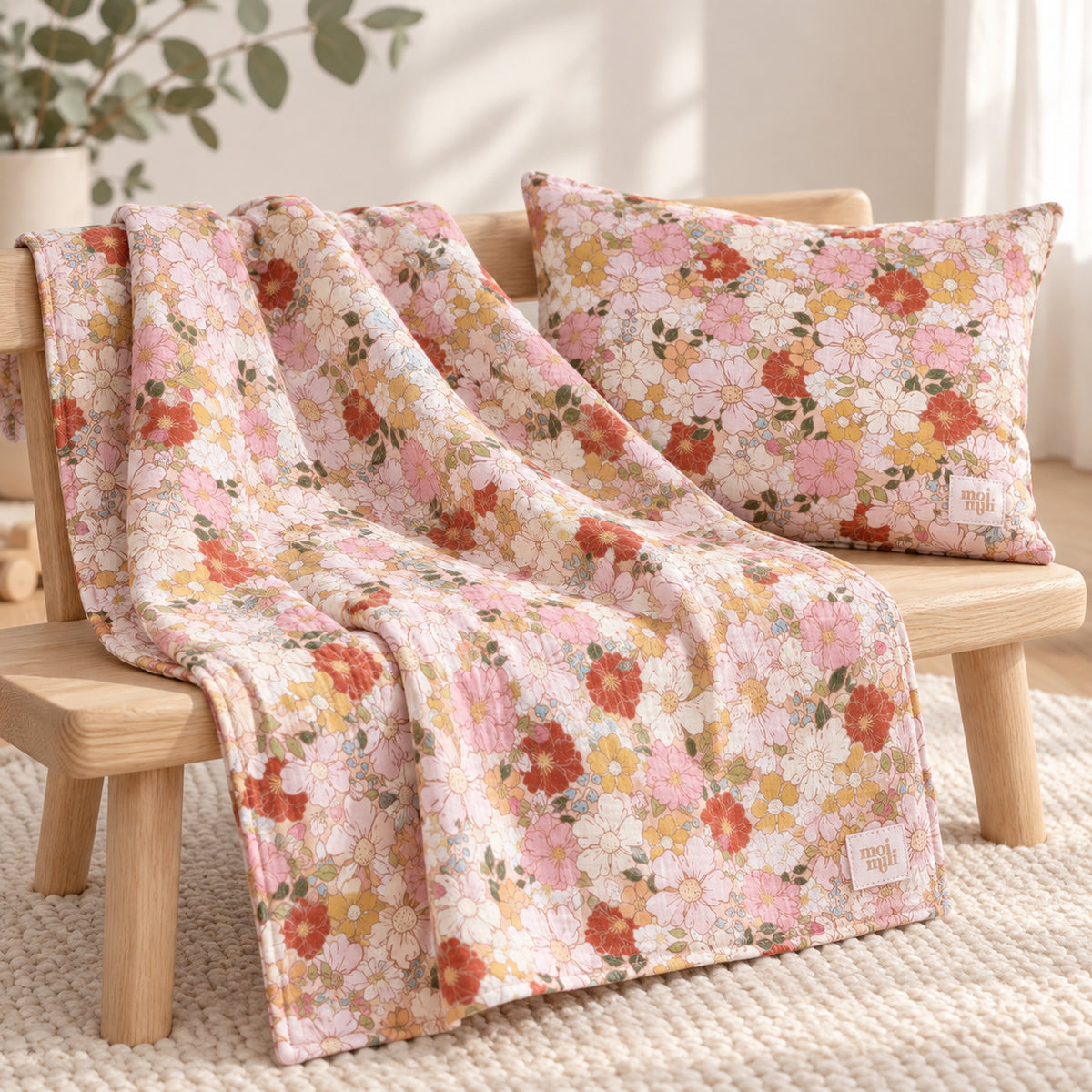 Musselin-Babydecke mit Kissen – Spring Garden – Premium Produktfoto 2048 × 2048