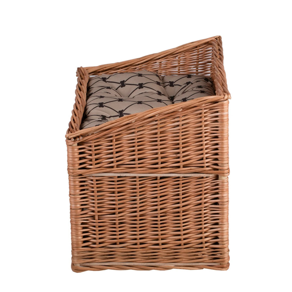 Estrella Wicker Cat House