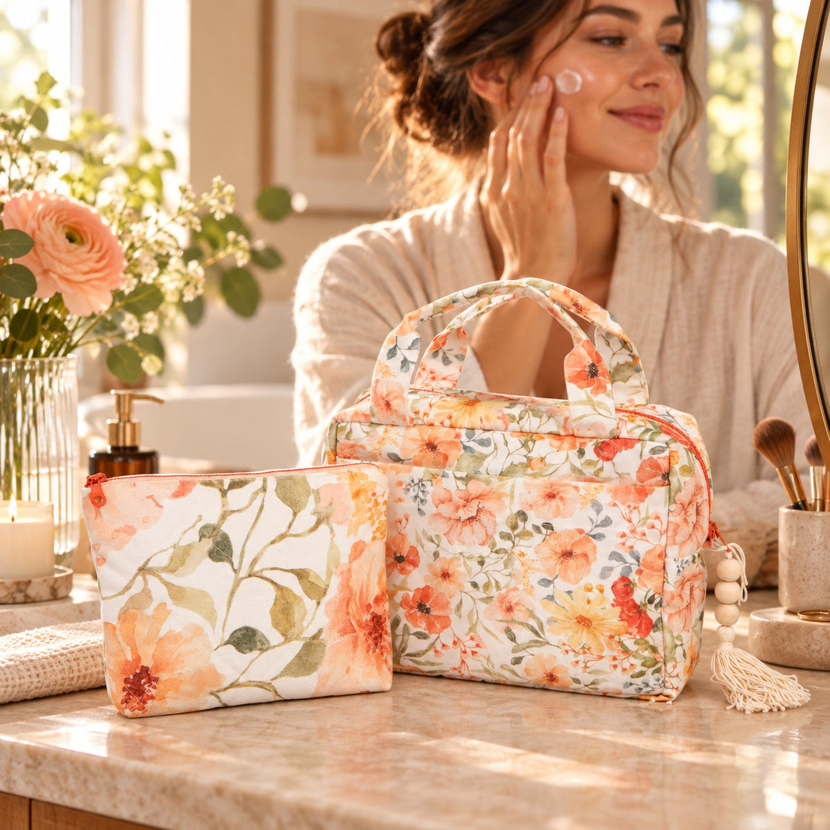 Flower Power Kosmetiktaschen-Set am Schminktisch | Elena Home Living