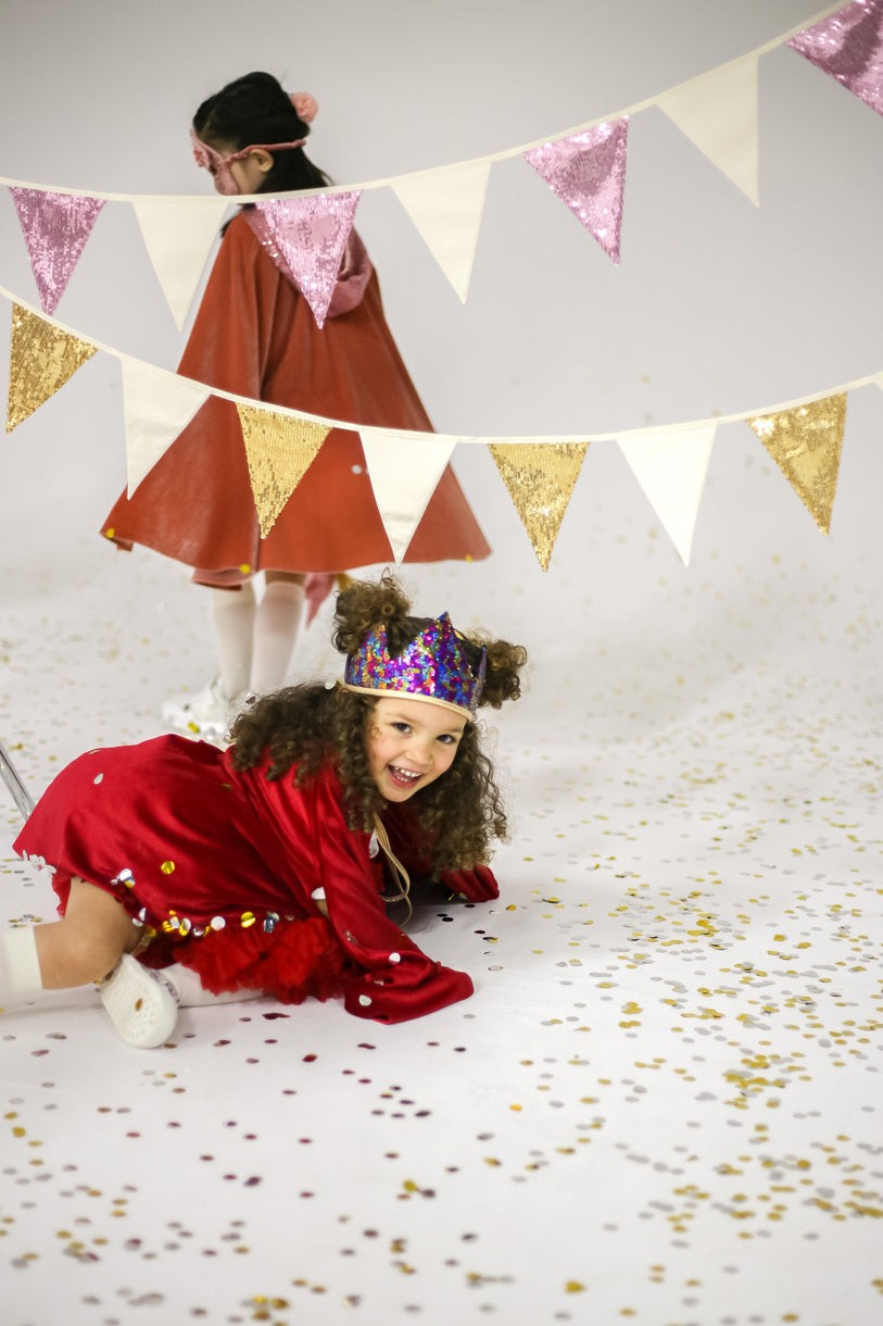 Pailletten-Girlande Kinderzimmer Gold & Beige – Ansicht 7 | Elena Home Living