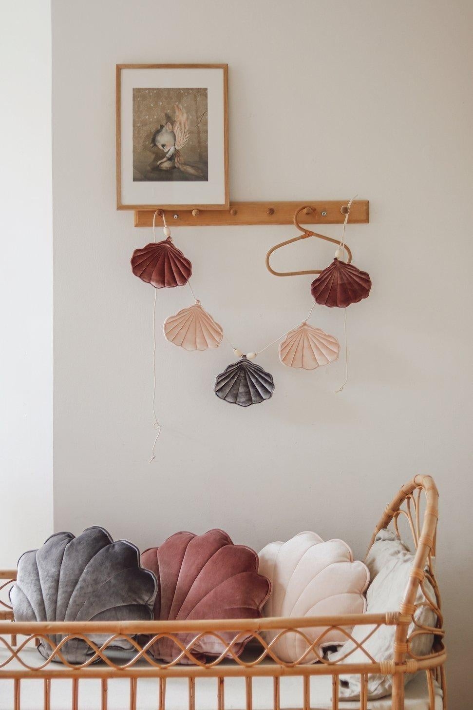Muschel-Girlande Kinderzimmer Cosmic Pearl – Ansicht 4 | Elena Home Living
