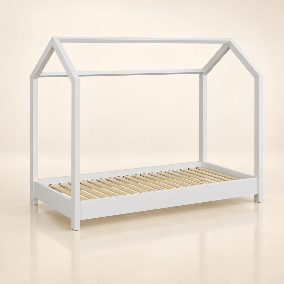 Hausbett Bella - Weiß – Premium Produktansicht auf hellem Hintergrund