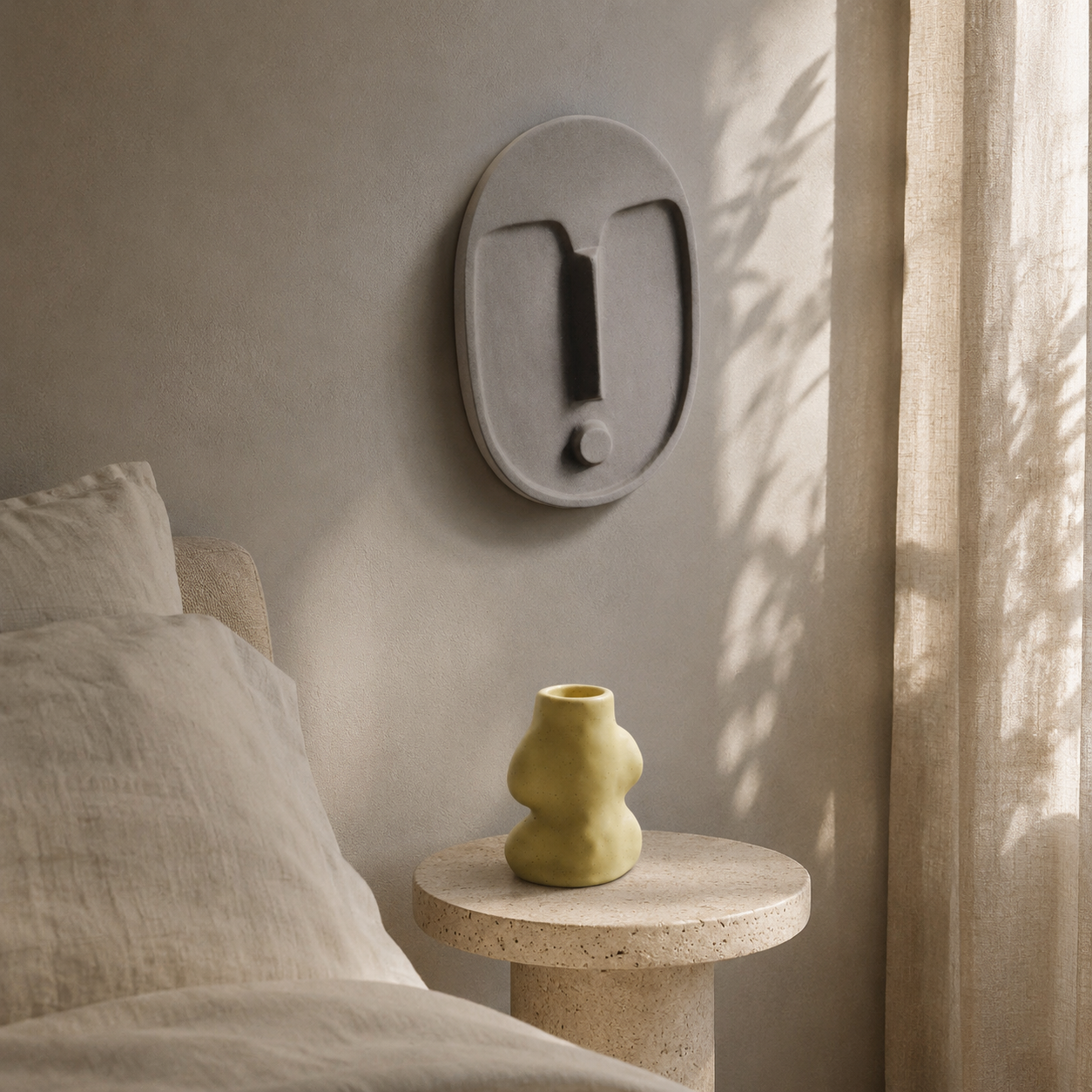 Keramik-Wandmaske – Anthrazitgrau – in ruhigem Premium-Interieur