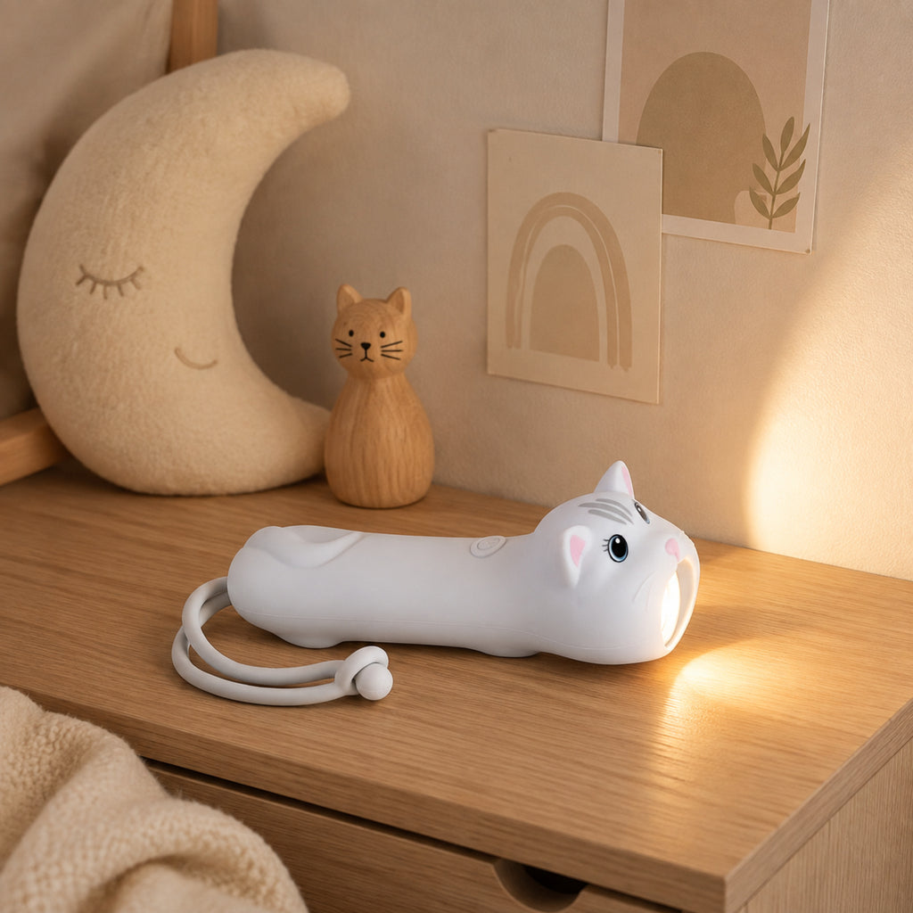 Kinder-Taschenlampe Katze Mimi – liebevolles Produktarrangement