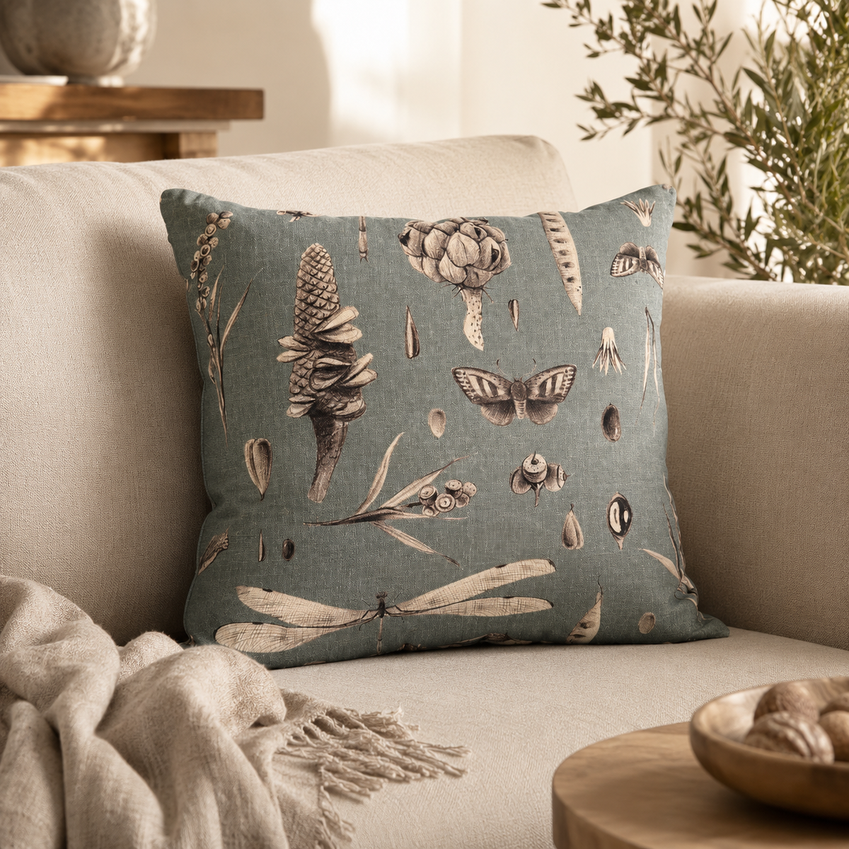 Kissenbezug Seeds Aqua aus 100 % Baumwolle – im eleganten Wohnzimmer