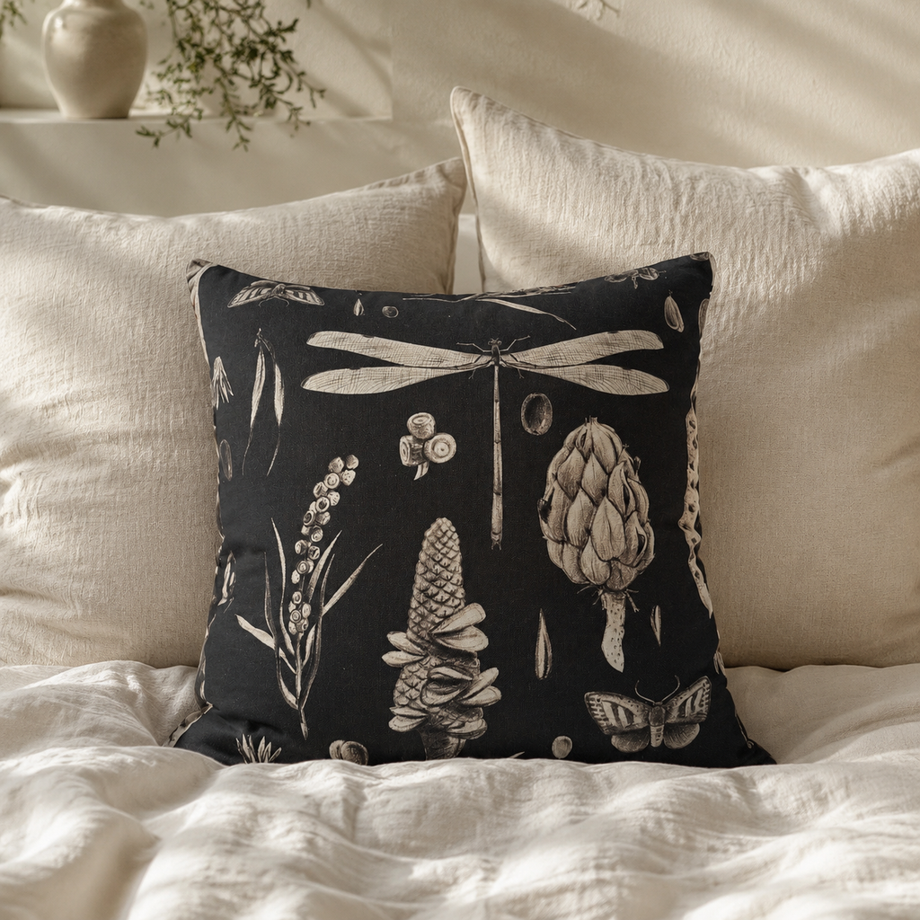 Kissenbezug Seeds Carbon aus 100 % Baumwolle – im ruhigen Schlafzimmer