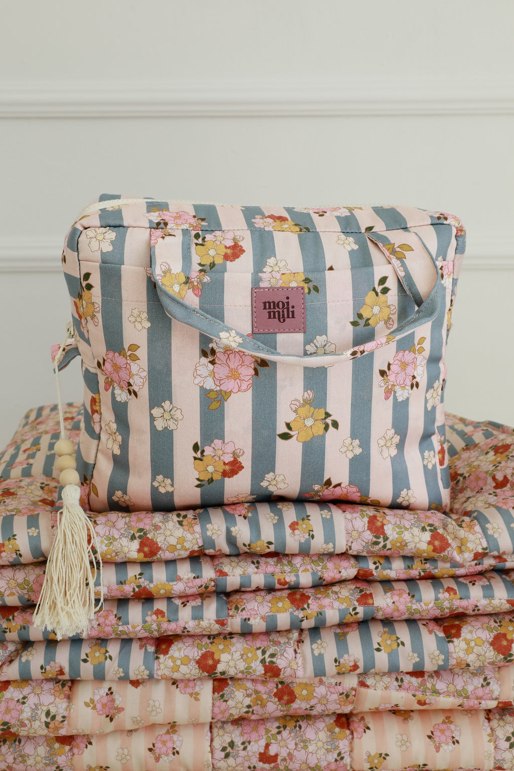 große Kosmetiktasche Blau Stripes – Ansicht 2 | Elena Home Living