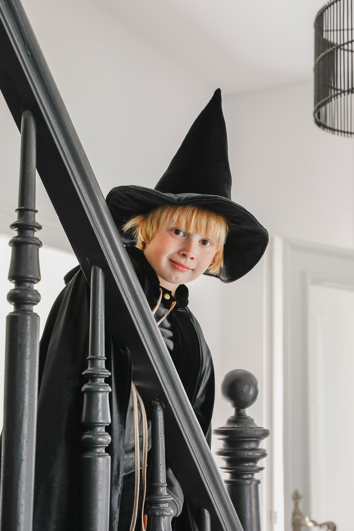 Magic Cape Costume - Black Riding Hood