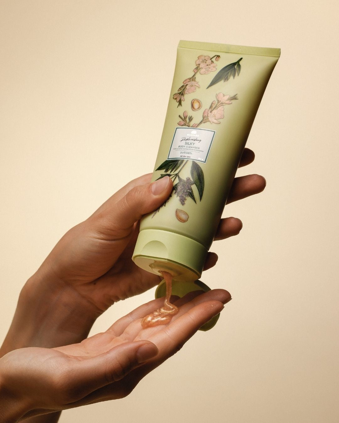 Magrada X Lauren: Moisturizing Shower Gel, 200ml