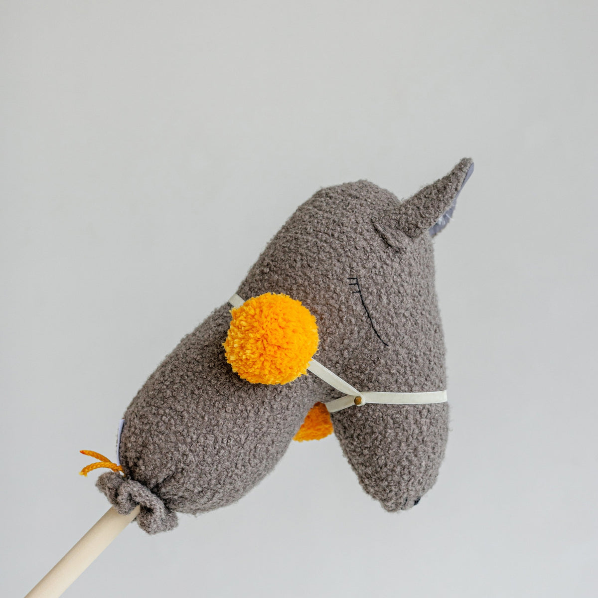 Bouclé Llama & Alpaca Hobby Horse Stick Toy – Grey