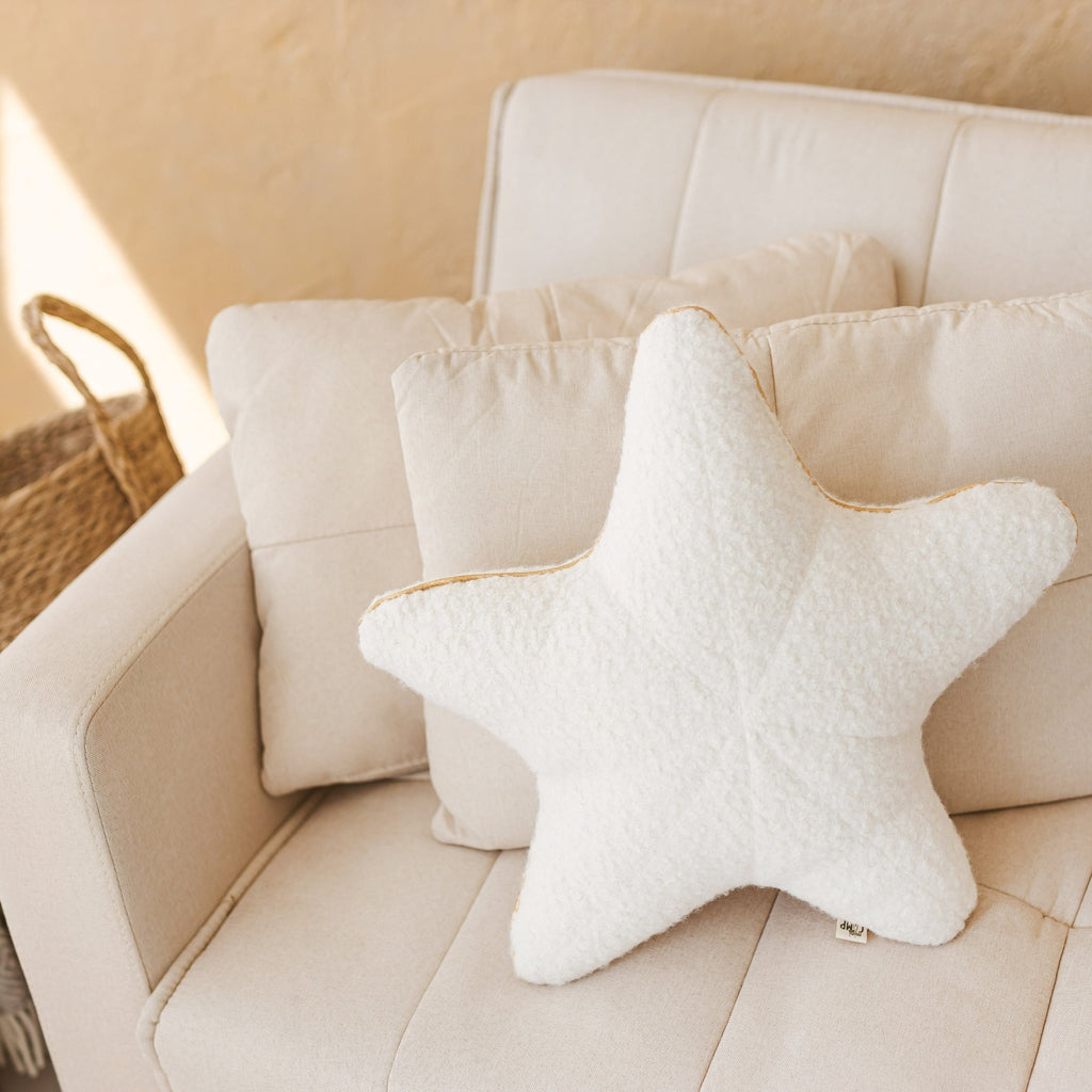 Bouclé Seashell and Starfish Cushions – Ecru, Set of 2