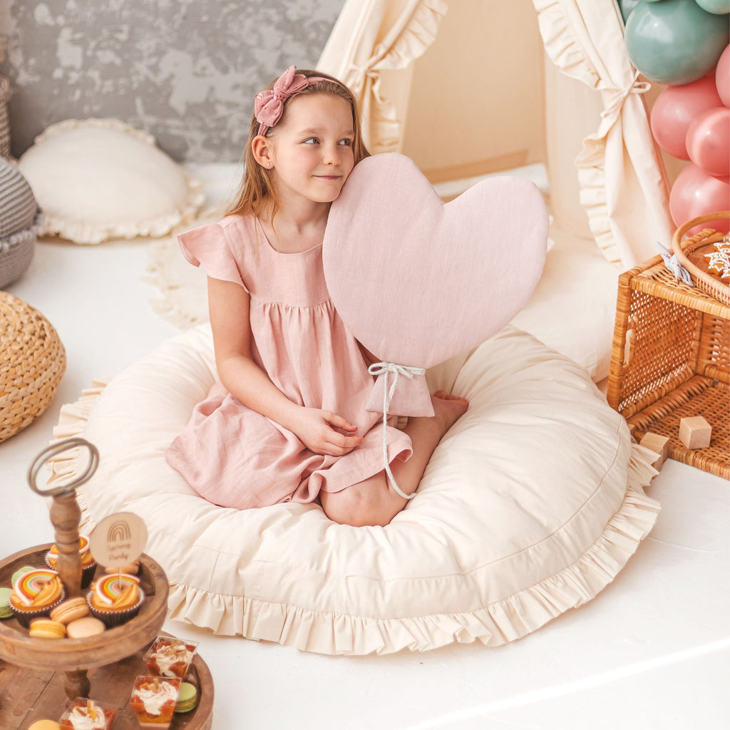 Large Floor Cushion with Ruffled Edges – Ecru, 100 cm