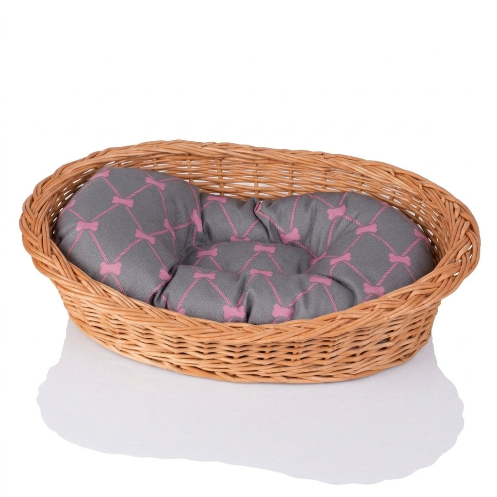 Enovia Hundebett aus Naturweide mit grau-rosa Kissen – 75 × 57 cm