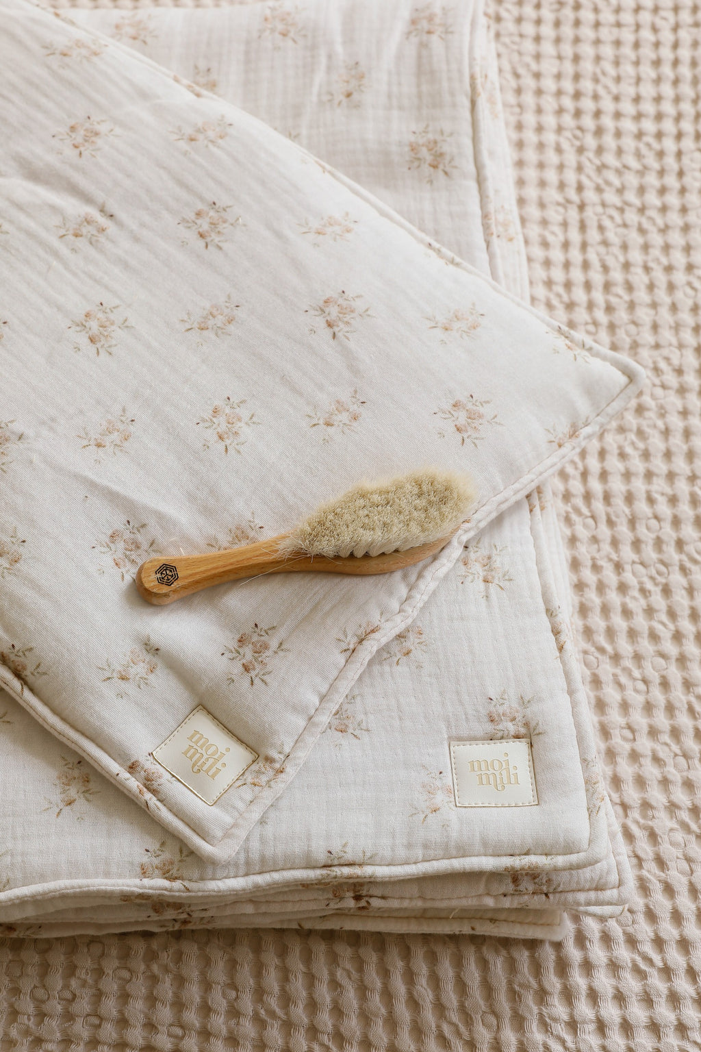 Musselin-Babydecke mit Kissen Boho Flowers – Ansicht 2 | Elena Home Living