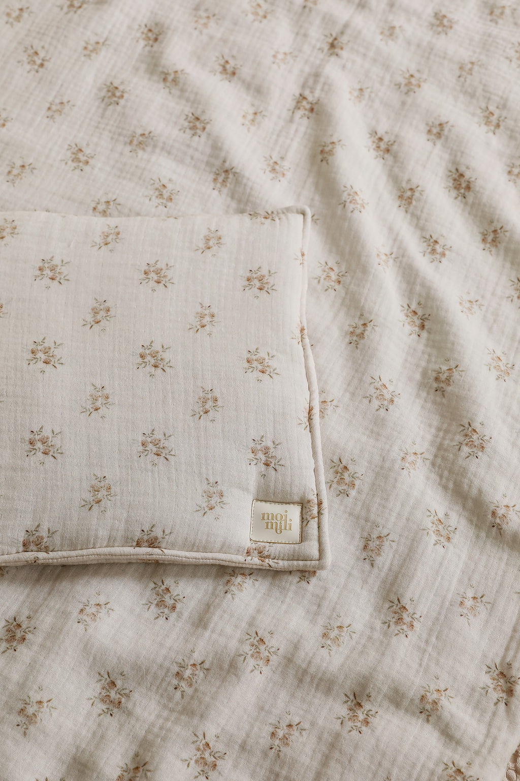 Musselin-Babydecke mit Kissen Boho Flowers – Ansicht 6 | Elena Home Living