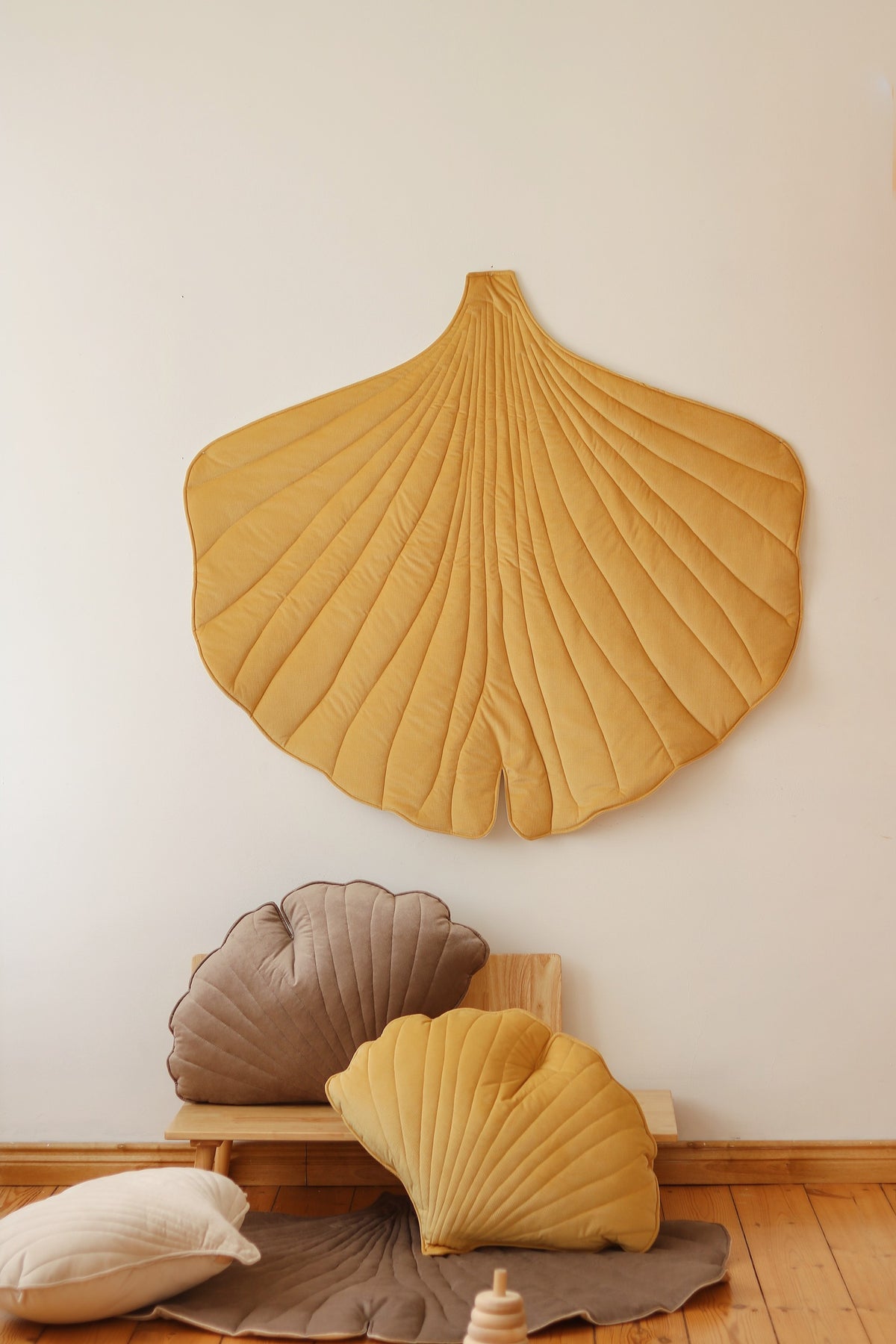 Ginkgo-Spielmatte Bio-Baumwolle Gelb – Ansicht 4 | Elena Home Living