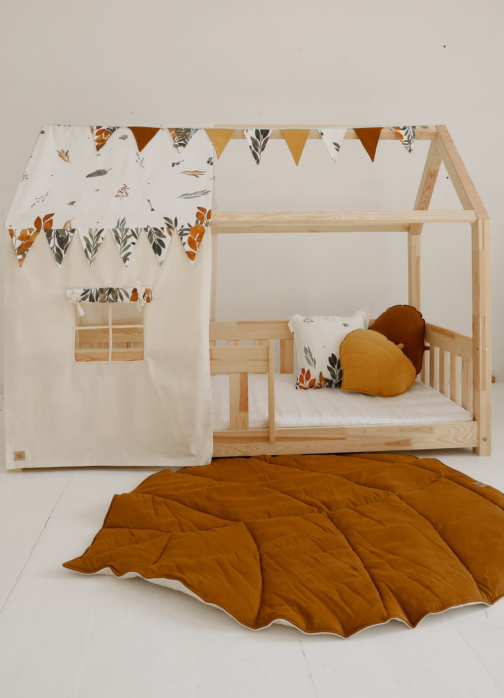 Blatt-Spielmatte Bio-Baumwolle Karamell – Ansicht 10 | Elena Home Living