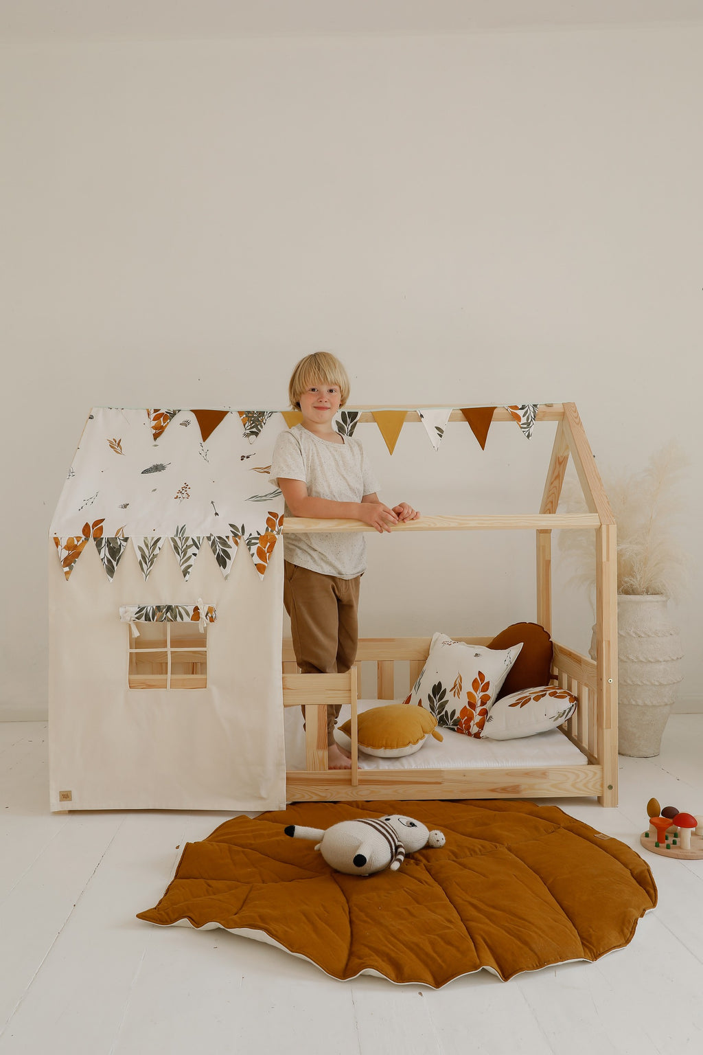Blatt-Spielmatte Bio-Baumwolle Karamell – Ansicht 7 | Elena Home Living