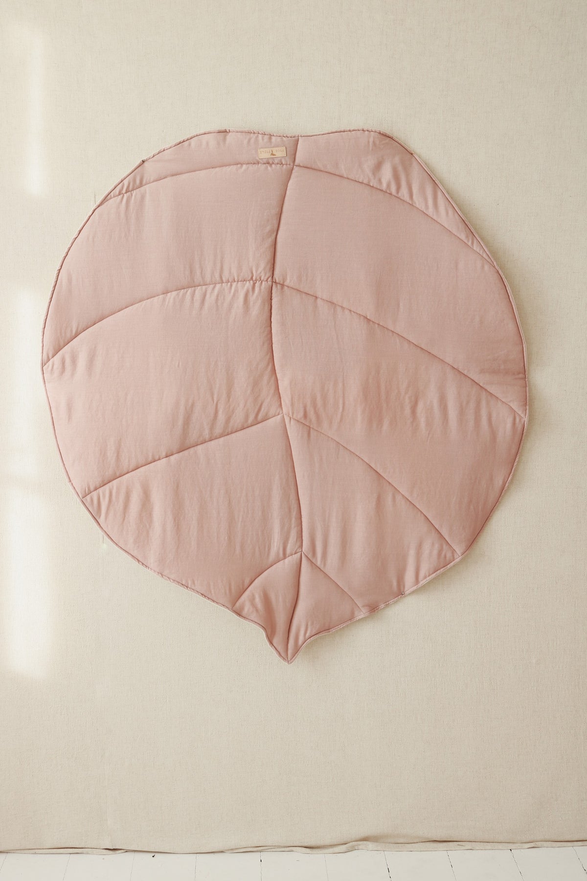 Blatt-Spielmatte Bio-Baumwolle Puderrosa – Ansicht 7 | Elena Home Living