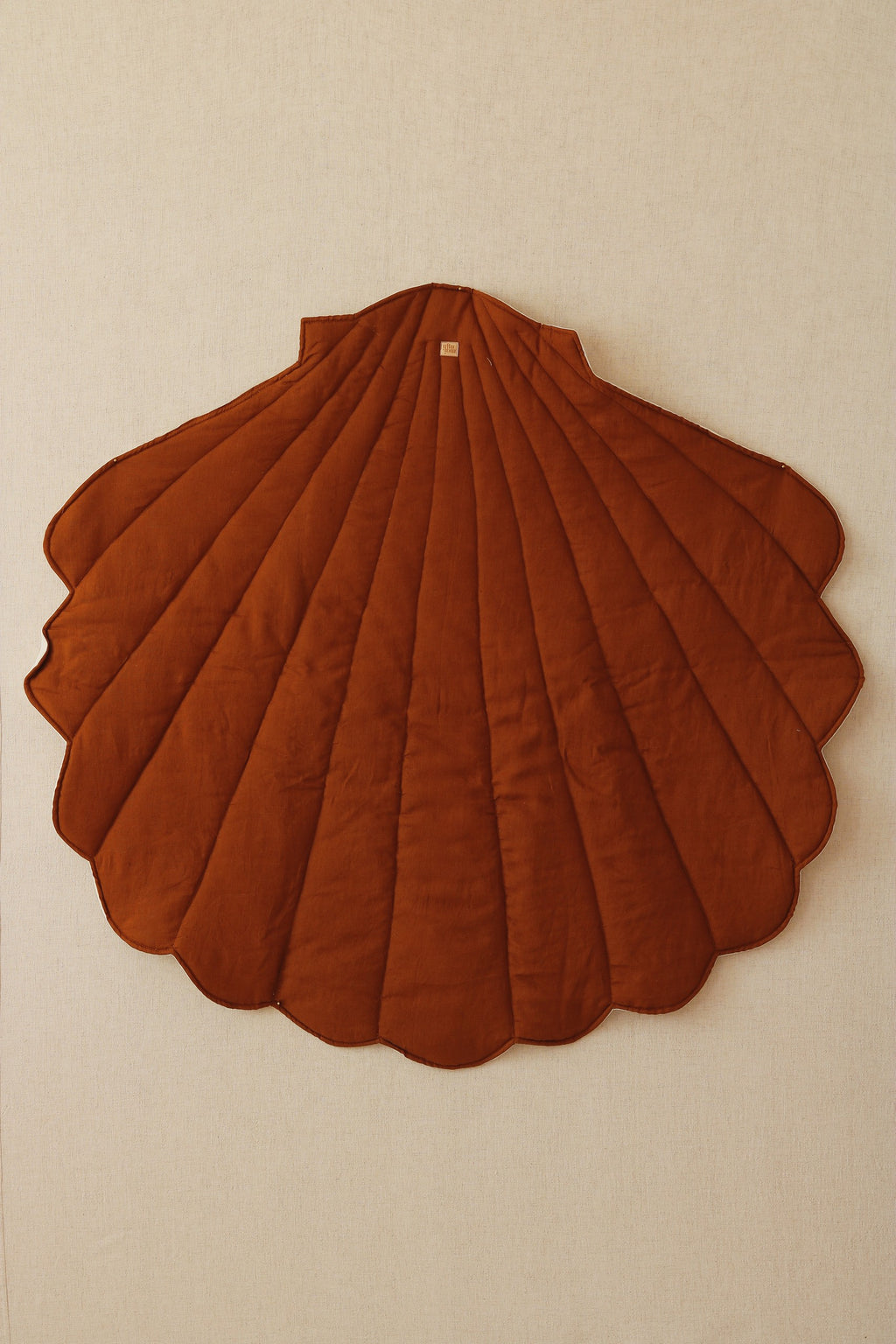 Muschel-Spielmatte Bio-Baumwolle Karamell – Ansicht 5 | Elena Home Living