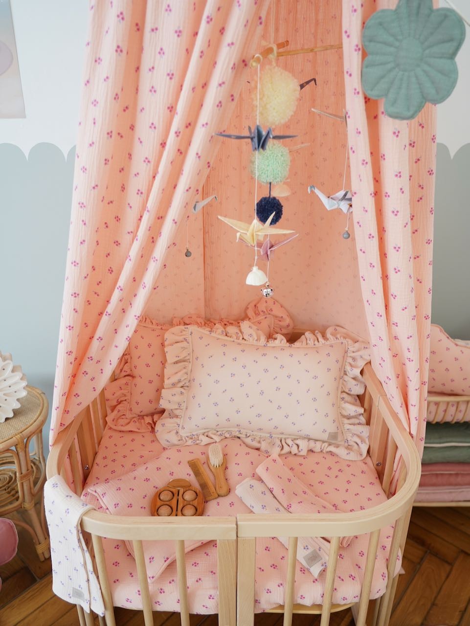 Origami-Mobile Kinderzimmer Pastellfarben – Ansicht 1 | Elena Home Living