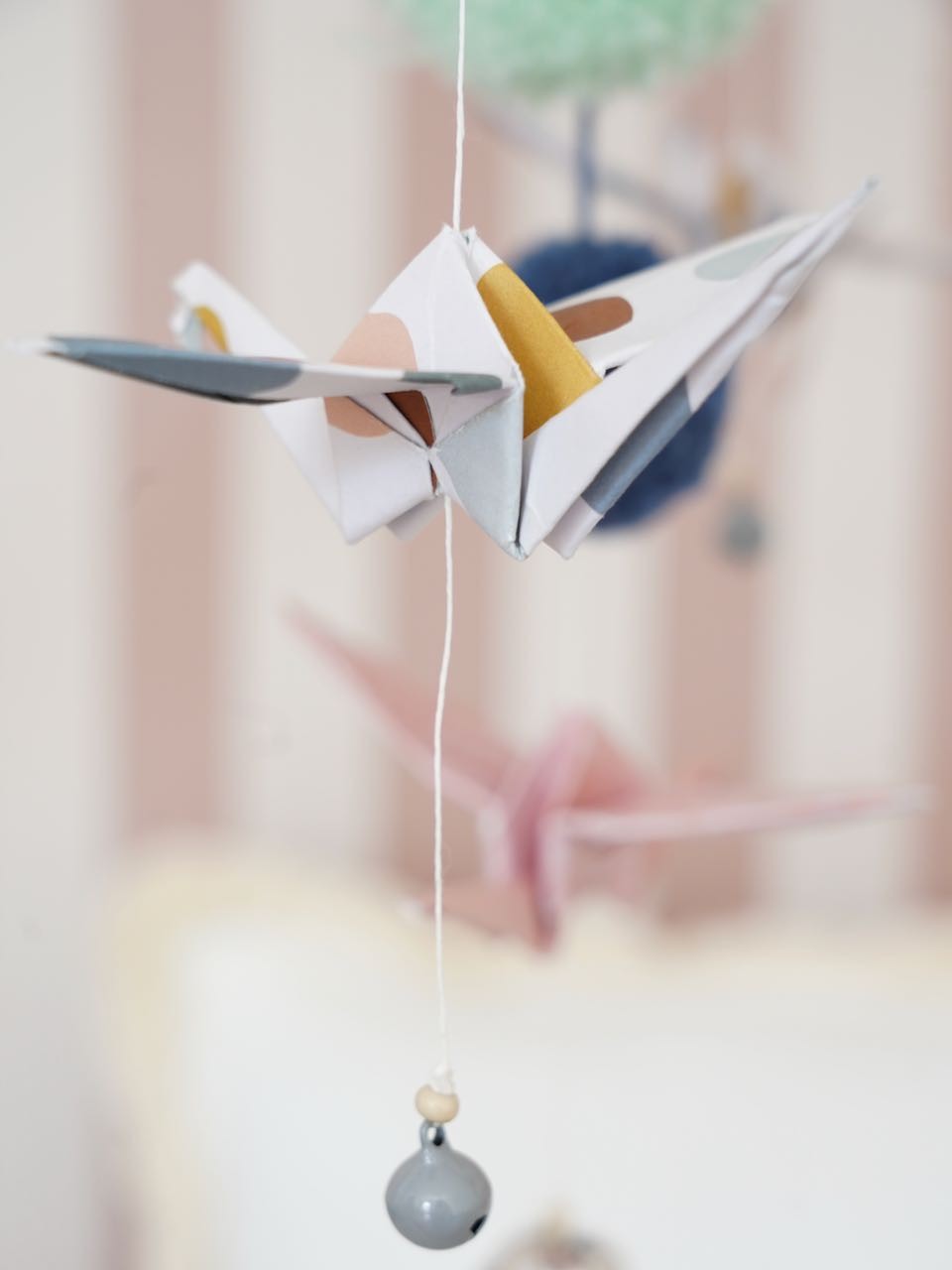 Origami-Mobile Kinderzimmer Pastellfarben – Ansicht 6 | Elena Home Living