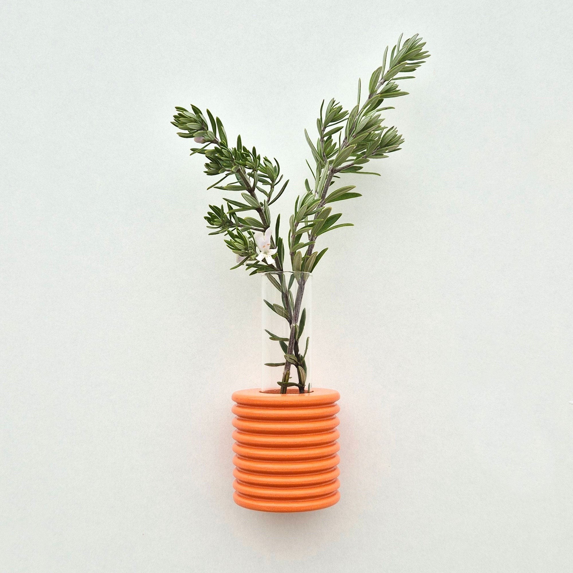 Ribble Wandvase – Orange – Originalansicht 1