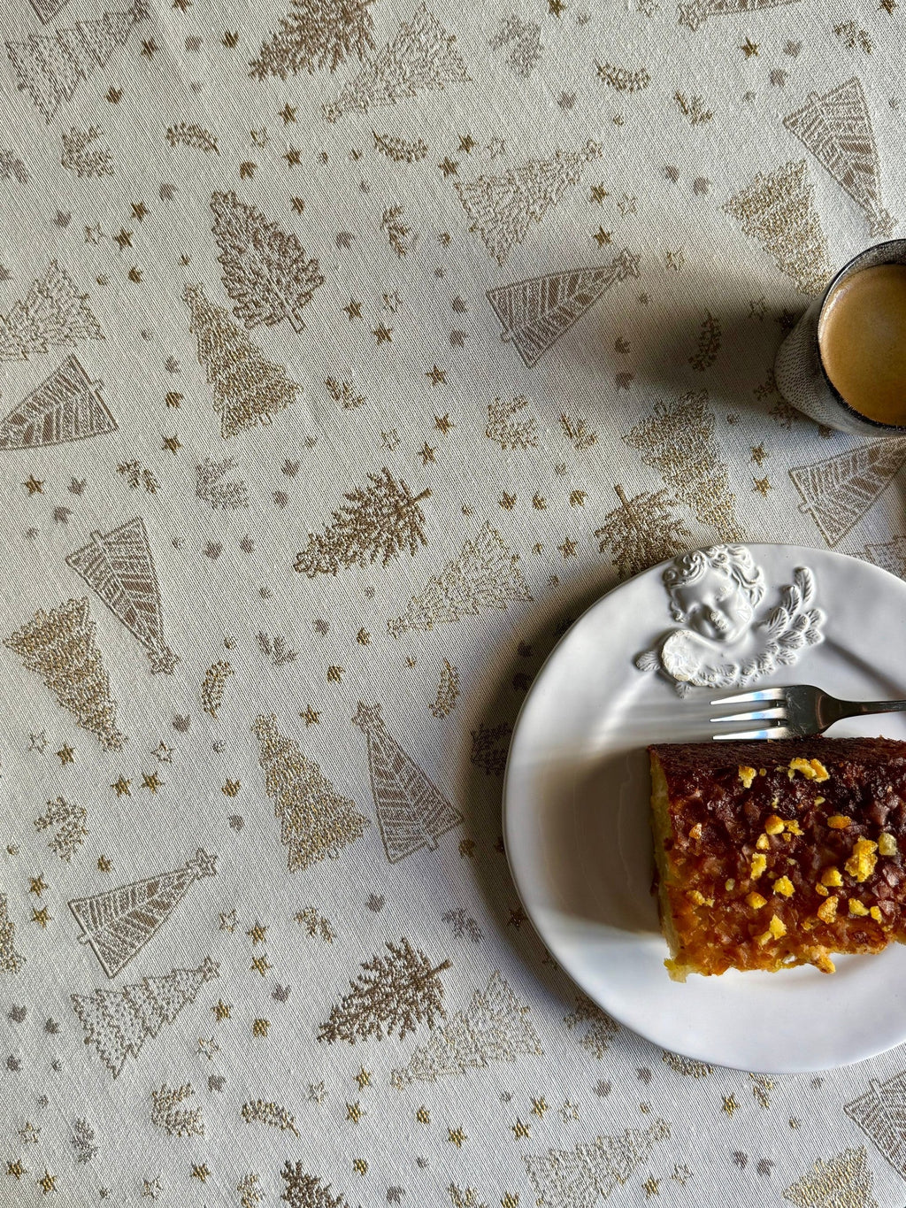 Runde Tischdecke Golden Forest – Originalansicht 3