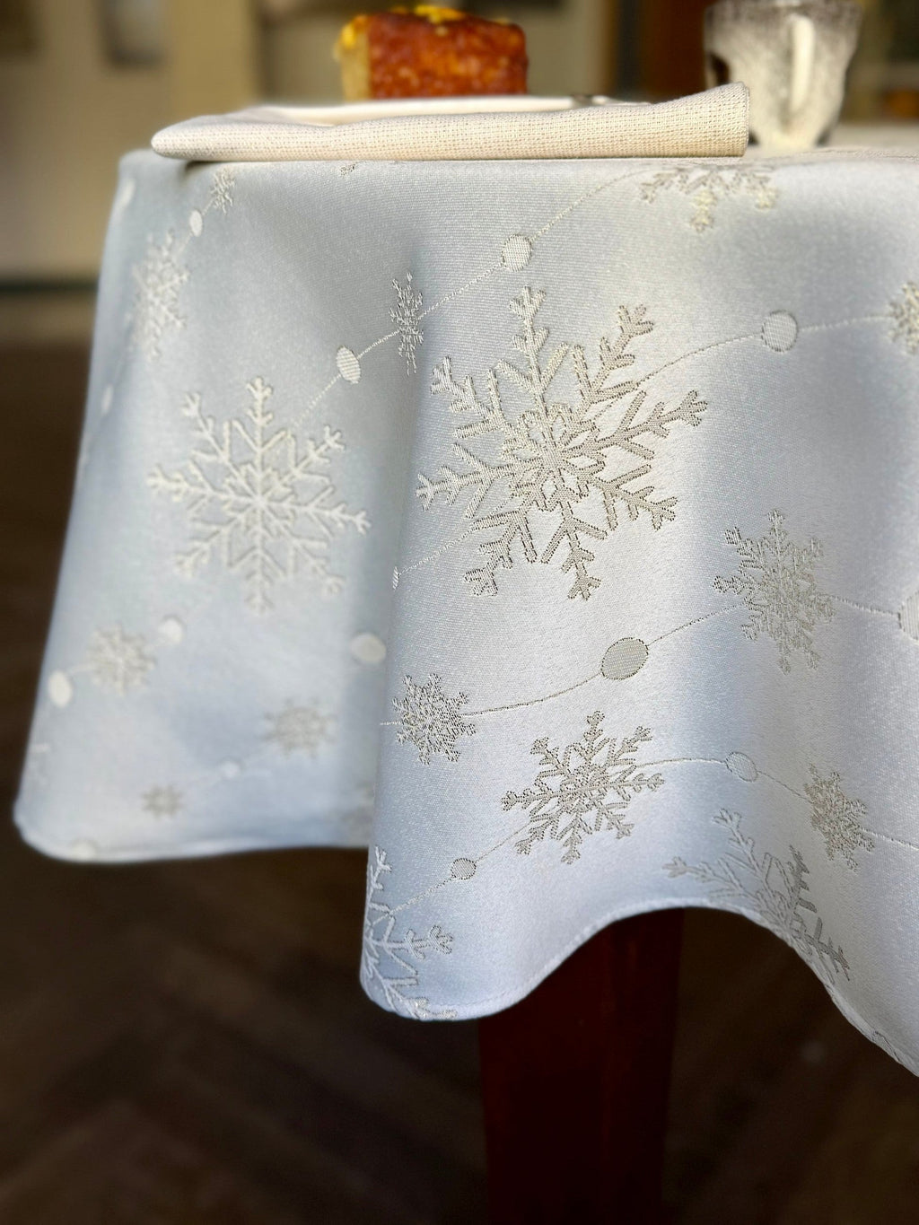Runde Tischdecke Golden Snowfall für Weihnachten – Originalansicht 5