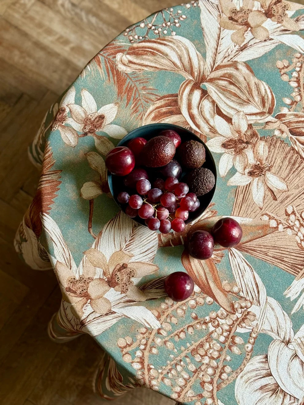 Runde Tischdecke Terra Flora aus Baumwolle & Leinen – Originalansicht 4