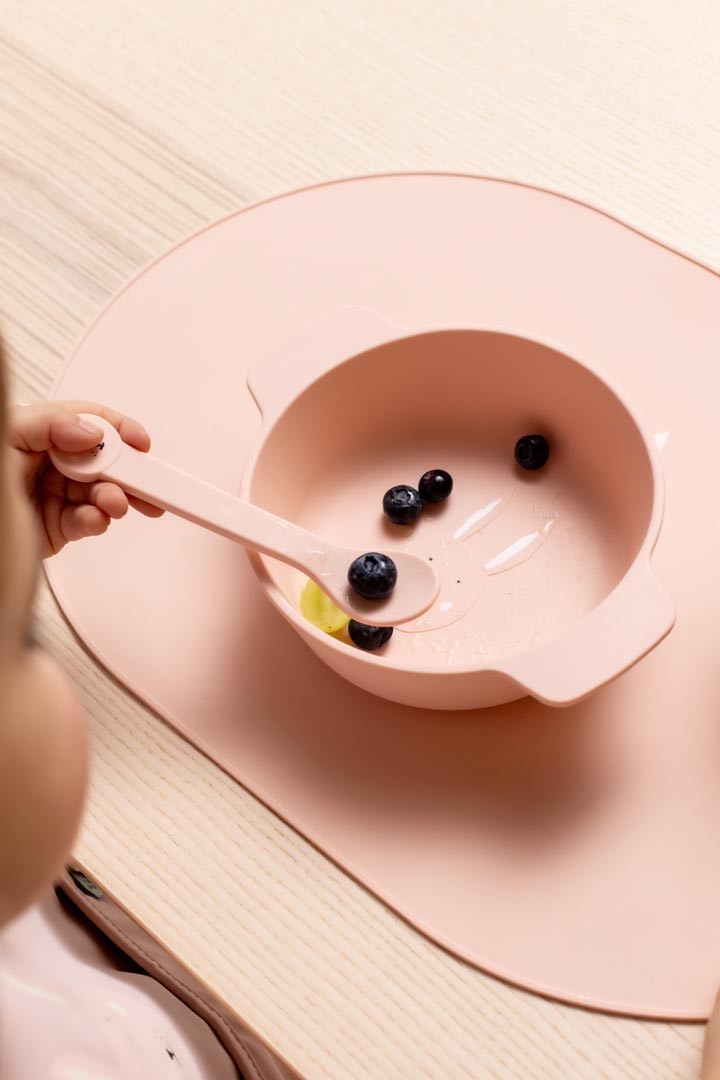 Silikonschale für Babys Mrs. Rabbit – Vorderansicht
